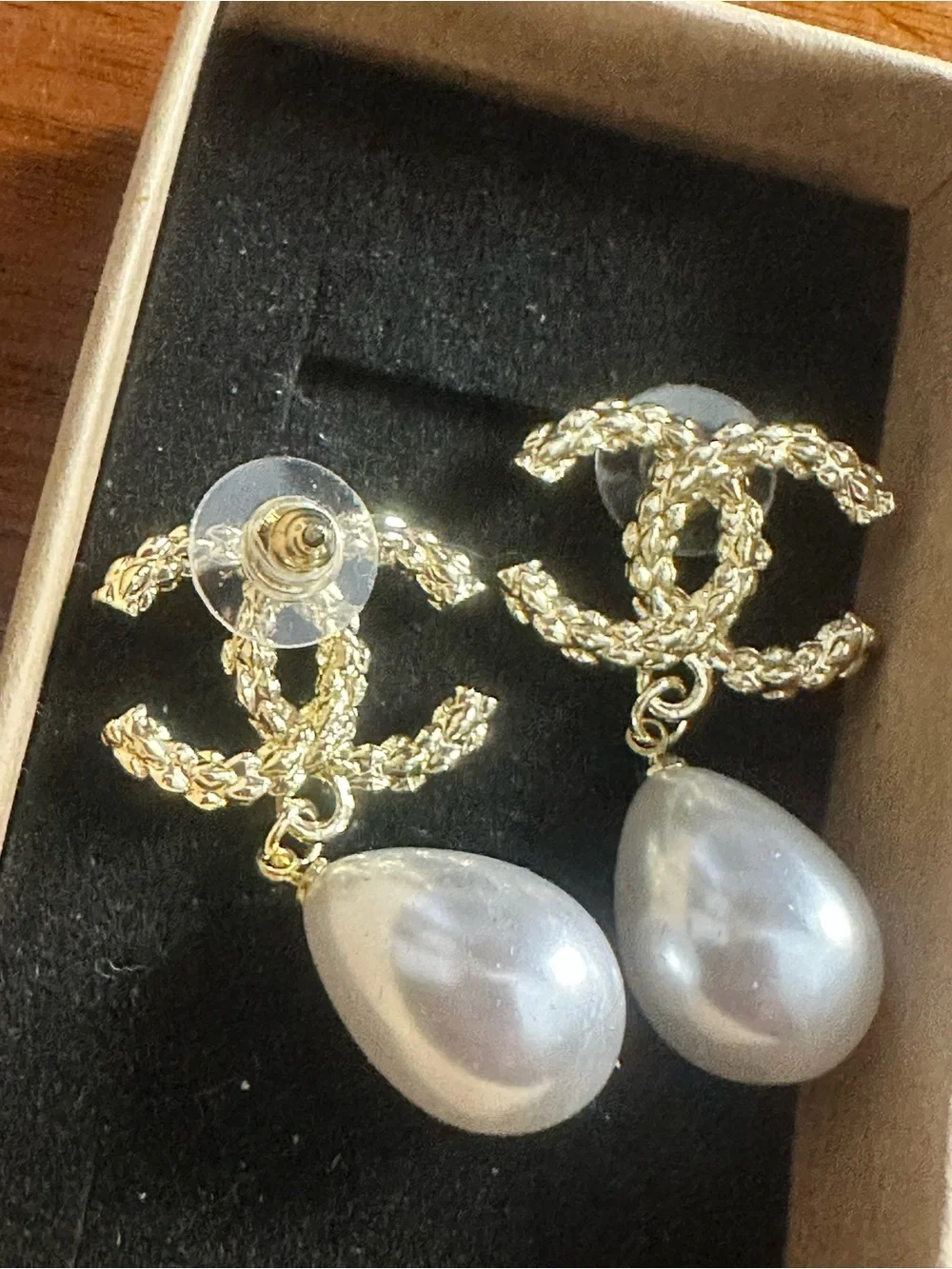 Gold-Tone Pearl Drop Luxury Style Earrings - White Pearl